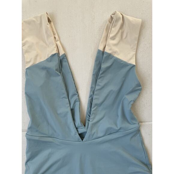 Tavik Swim One Piece Swimsuit Plunge Color Block Swimwear - Picture 6 of 8